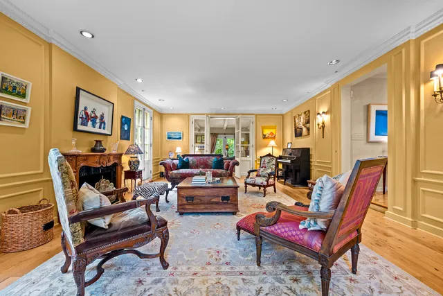 $2,375,000 | 908 Elm Place, Glencoe, IL 60022