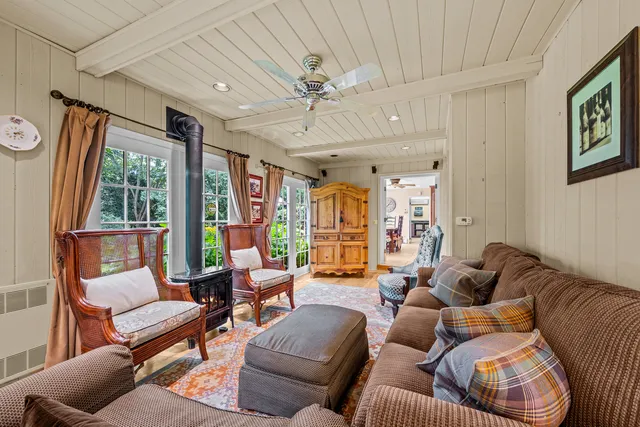 $2,375,000 | 908 Elm Place, Glencoe, IL 60022