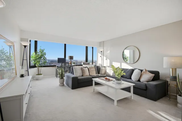 $230,000 | 207 5th Avenue Southwest, Unit 802, Rochester, MN 55902