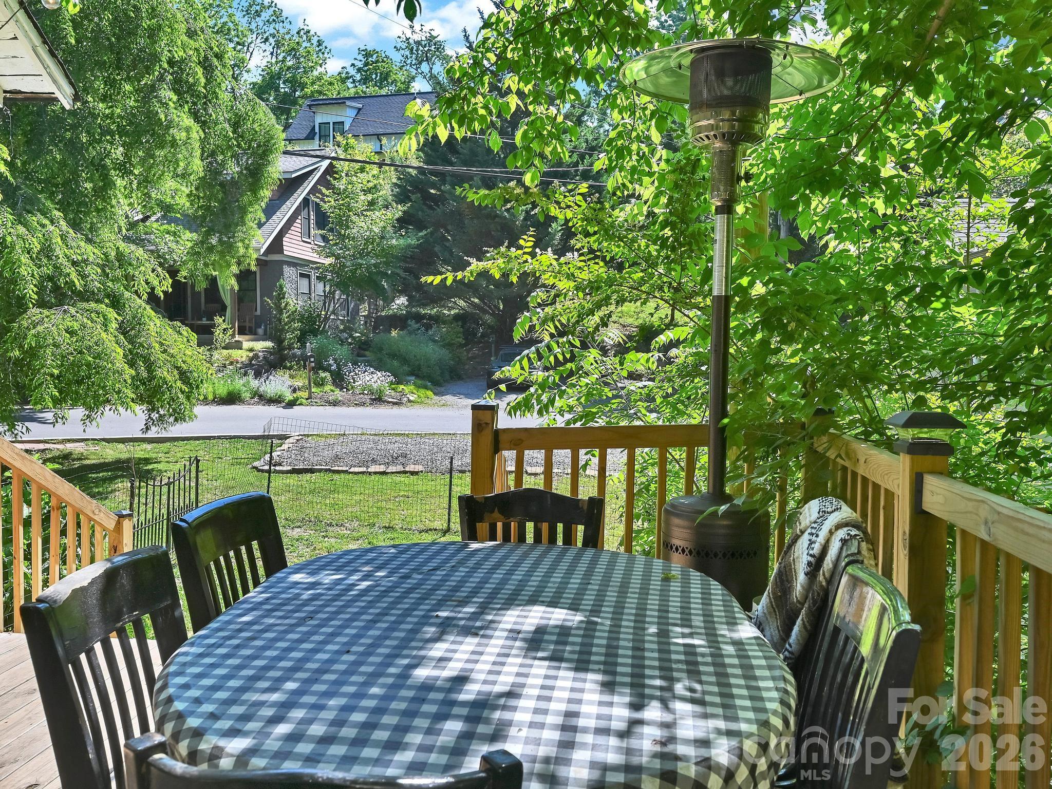 24 Chatham Road Asheville, NC 28804 - Photo 23 of 34