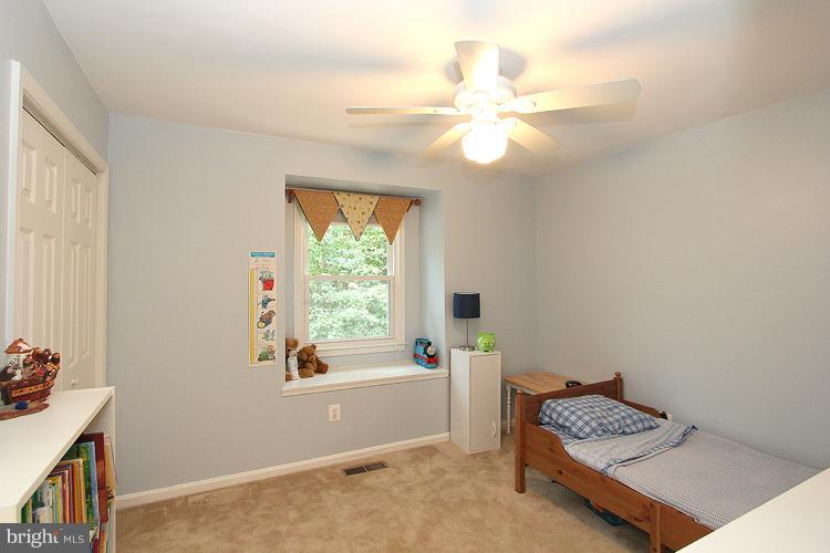 10731 Midsummer Drive Reston, VA 20191 - Photo 20 of 30 Bedroom
