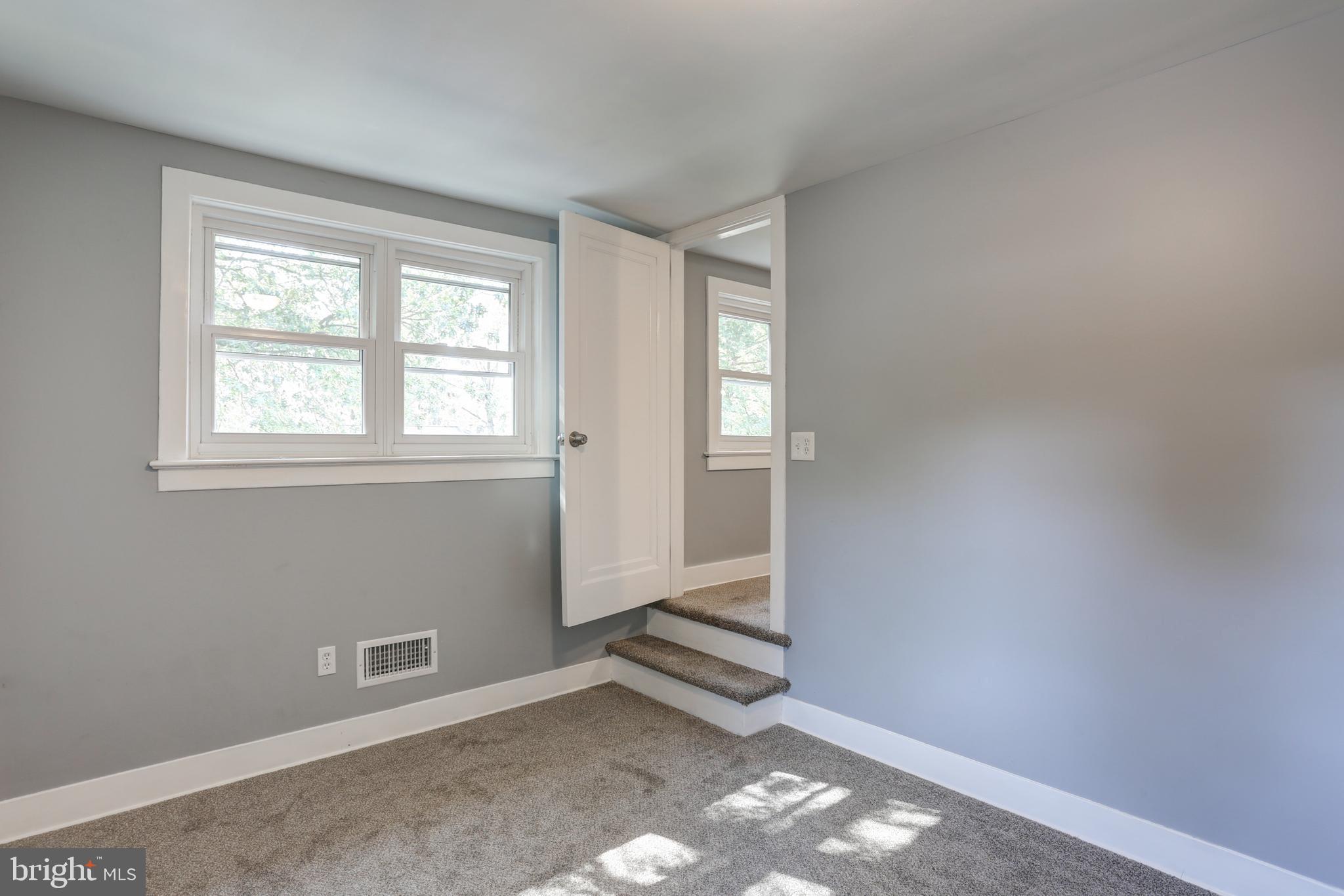 450 Ridge Road Elizabethtown, PA 17022 - Photo 29 of 47 Upstairs bedroom 3