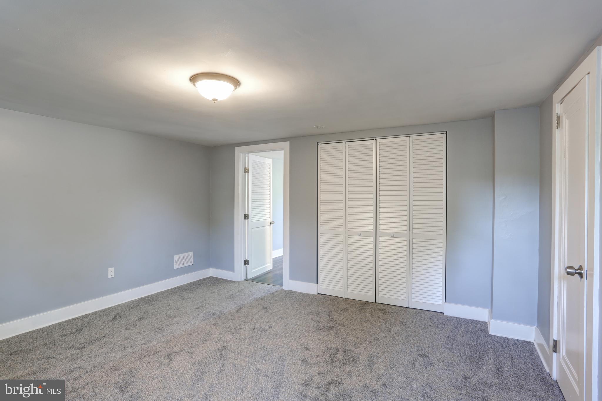 450 Ridge Road Elizabethtown, PA 17022 - Photo 37 of 47 Master closet