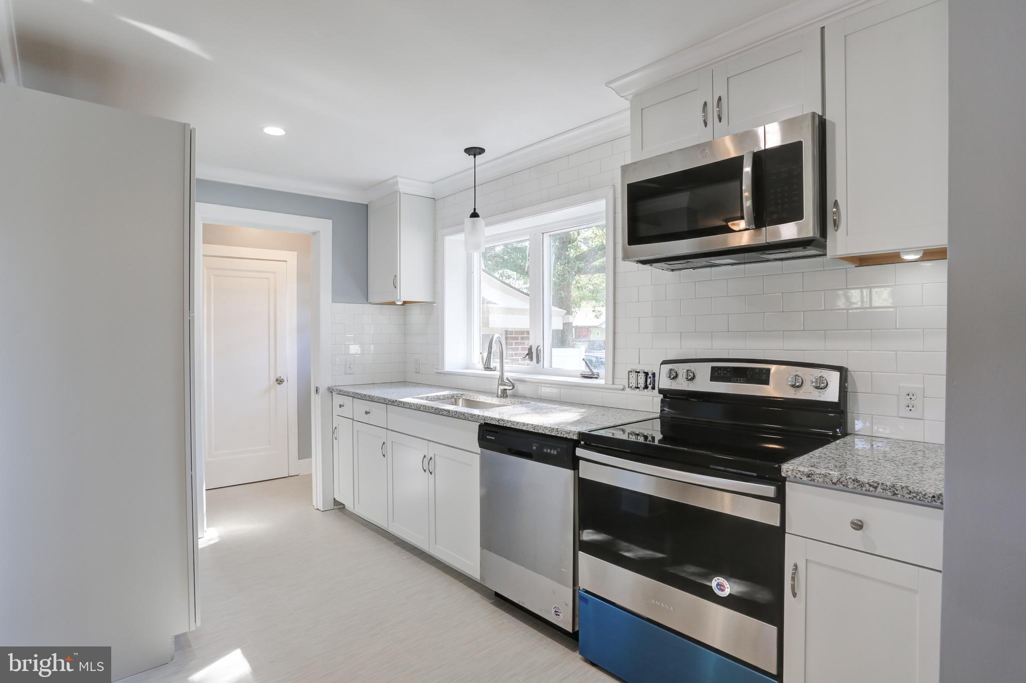 450 Ridge Road Elizabethtown, PA 17022 - Photo 10 of 47 New appliances