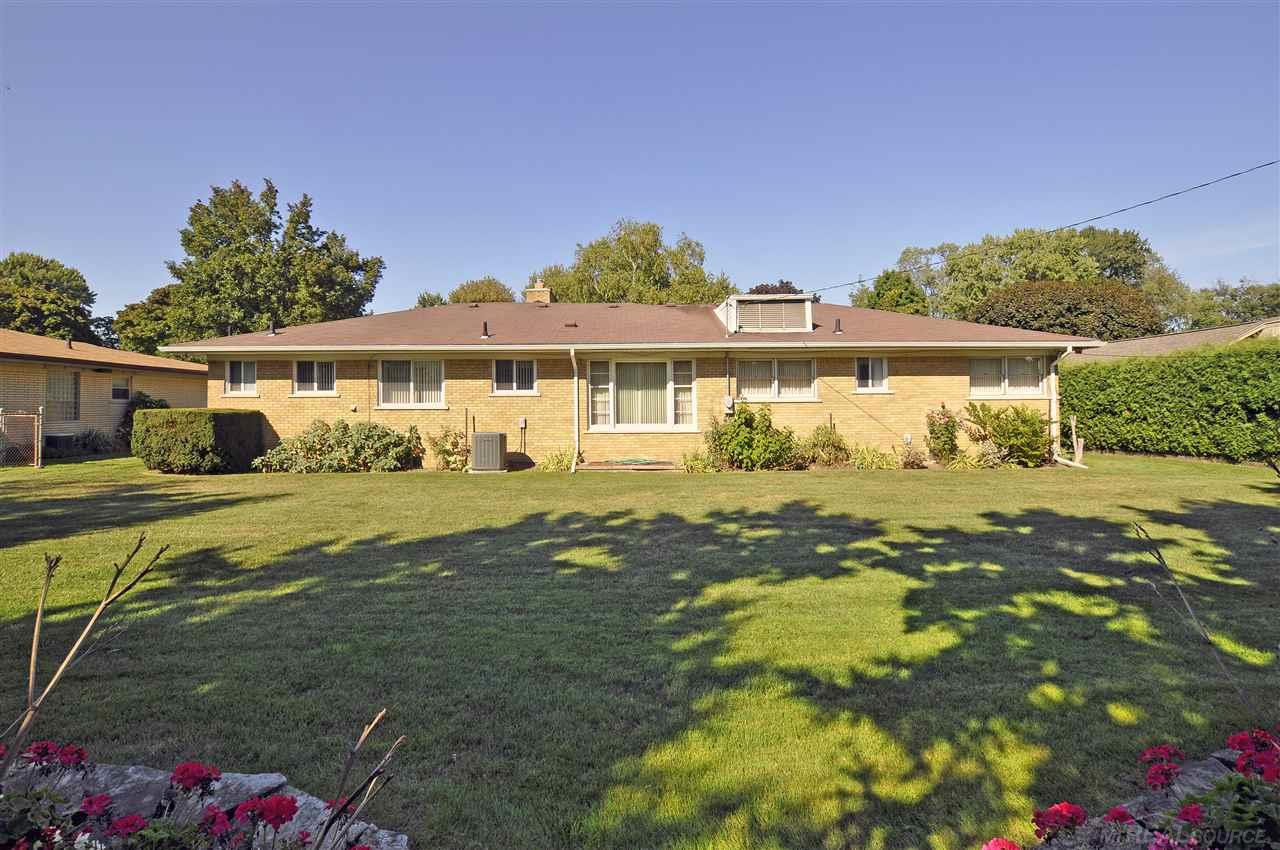 41 Willison Road Grosse Pointe Shores, MI 48236 - Photo 31 of 34
