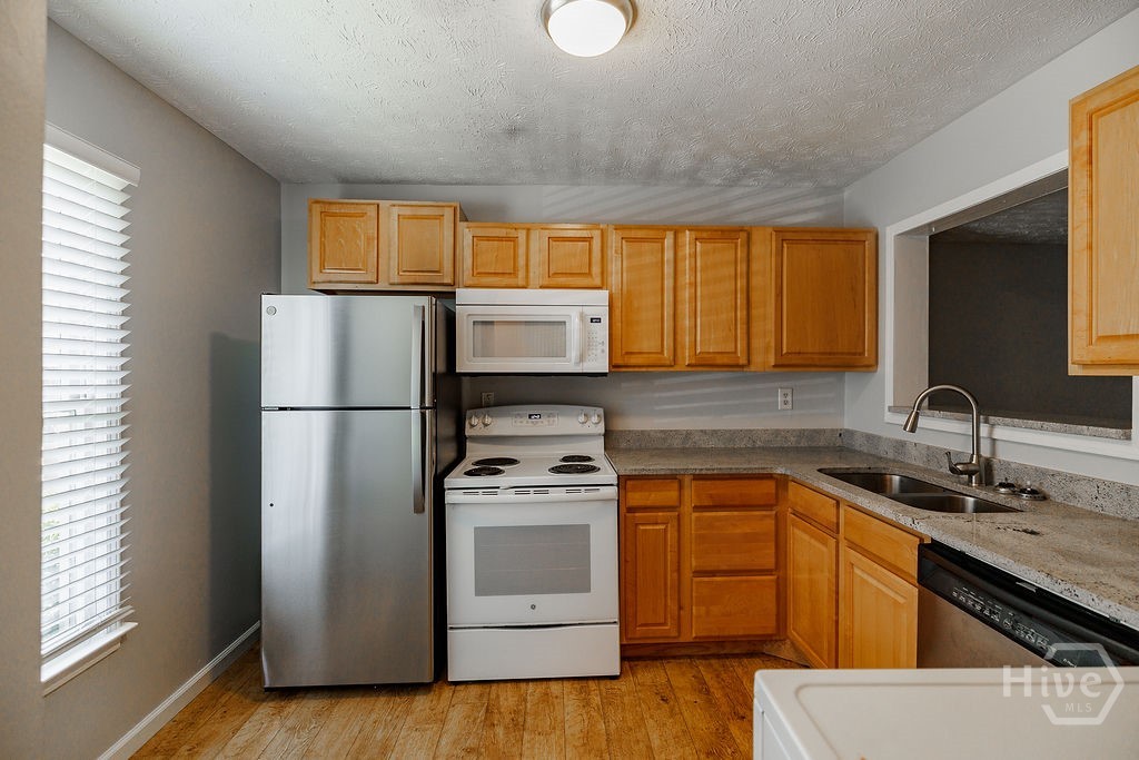 1138 Barnett Shoals Road Athens, GA 30605 - Photo 6 of 31