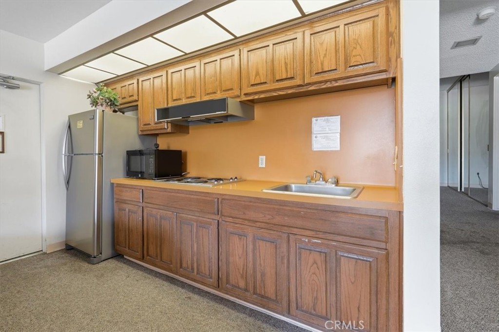5555 Canyon Crest Drive, Unit 2F Riverside, CA 92507 - Photo 27 of 29
