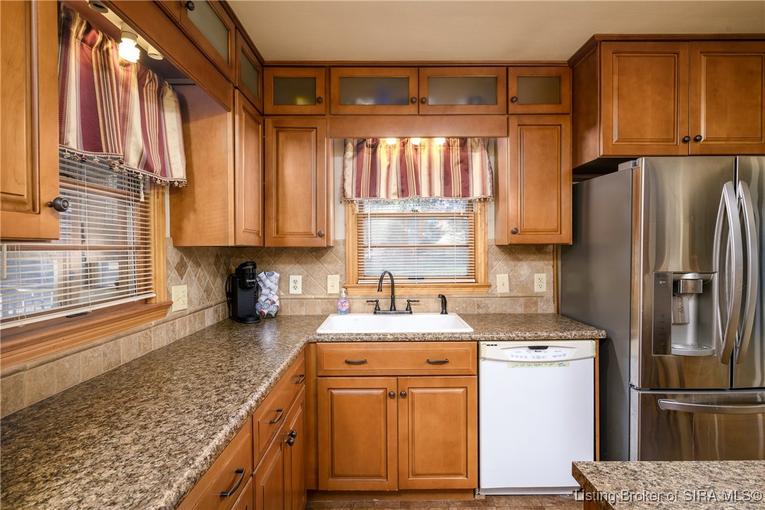 6807 Atkins Road Floyds Knobs, IN 47119 - Photo 18 of 37