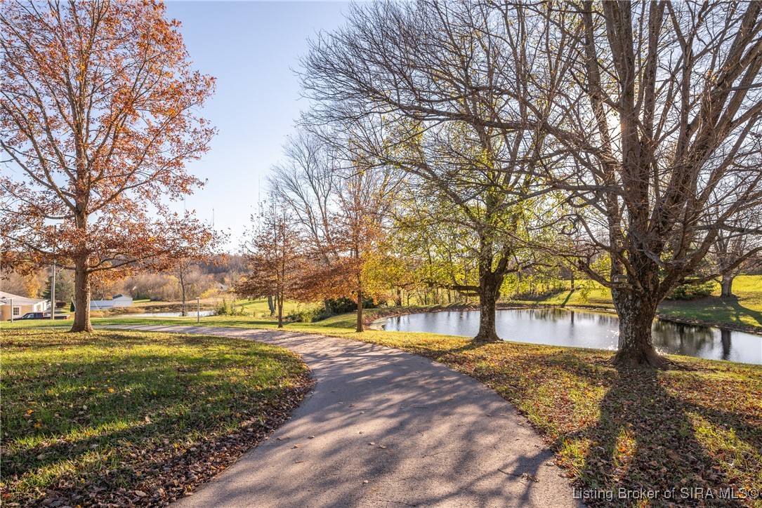 6807 Atkins Road Floyds Knobs, IN 47119 - Photo 30 of 37
