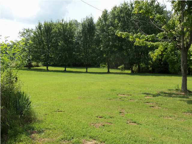 166 Geyer Road Boonville, IN 47601 - Photo 12 of 17 Gallery Image 12