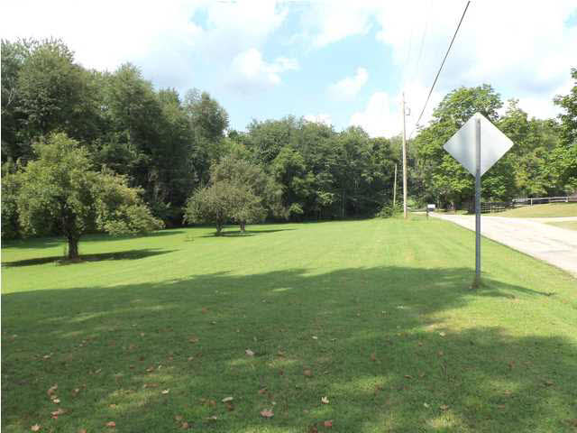 166 Geyer Road Boonville, IN 47601 - Photo 15 of 17 Gallery Image 15