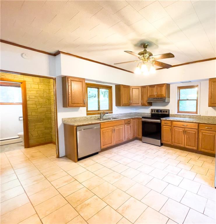 5895 Valencia Road Gibsonia, PA 15044 - Photo 6 of 29 Gallery Image 6