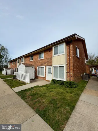 $1,550 | 916 Cobble Creek Curve, Newark, DE 19702