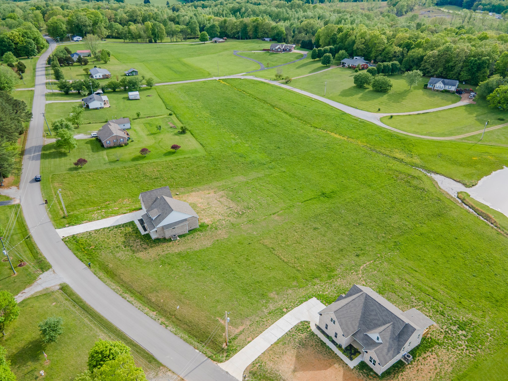 0 Long Branch Road Lawrenceburg, TN 38464 - Photo 3 of 6 a view of an outdoor space and tennis court
