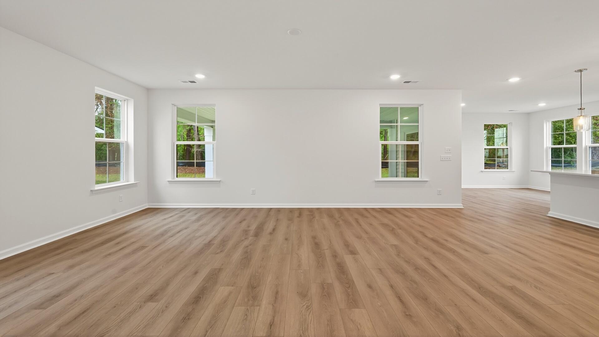 456 Cadbury Loop Summerville, SC 29486 - Photo 8 of 31 Family Room