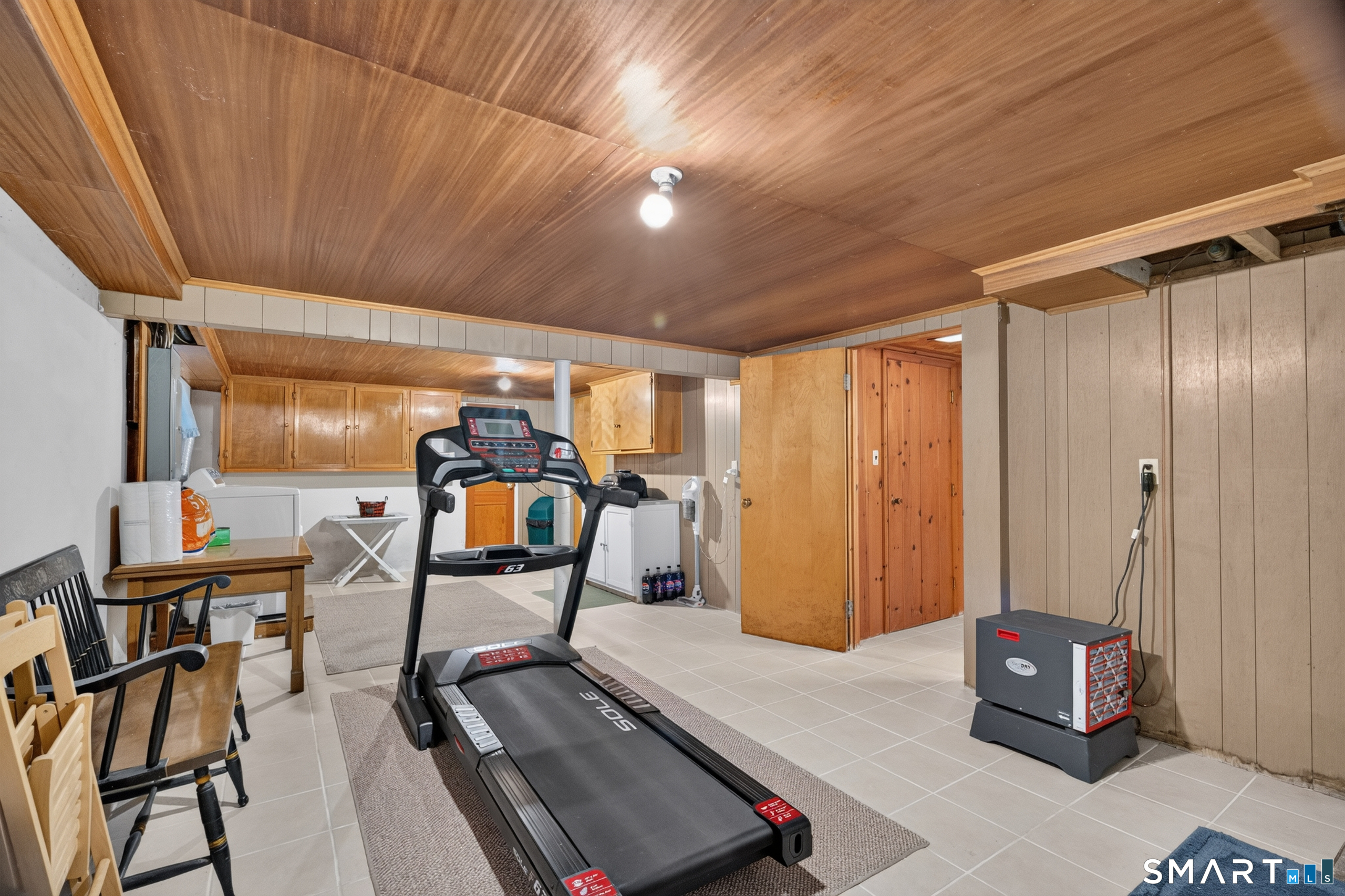 633 High Street Fairfield, CT 06824 - Photo 25 of 37