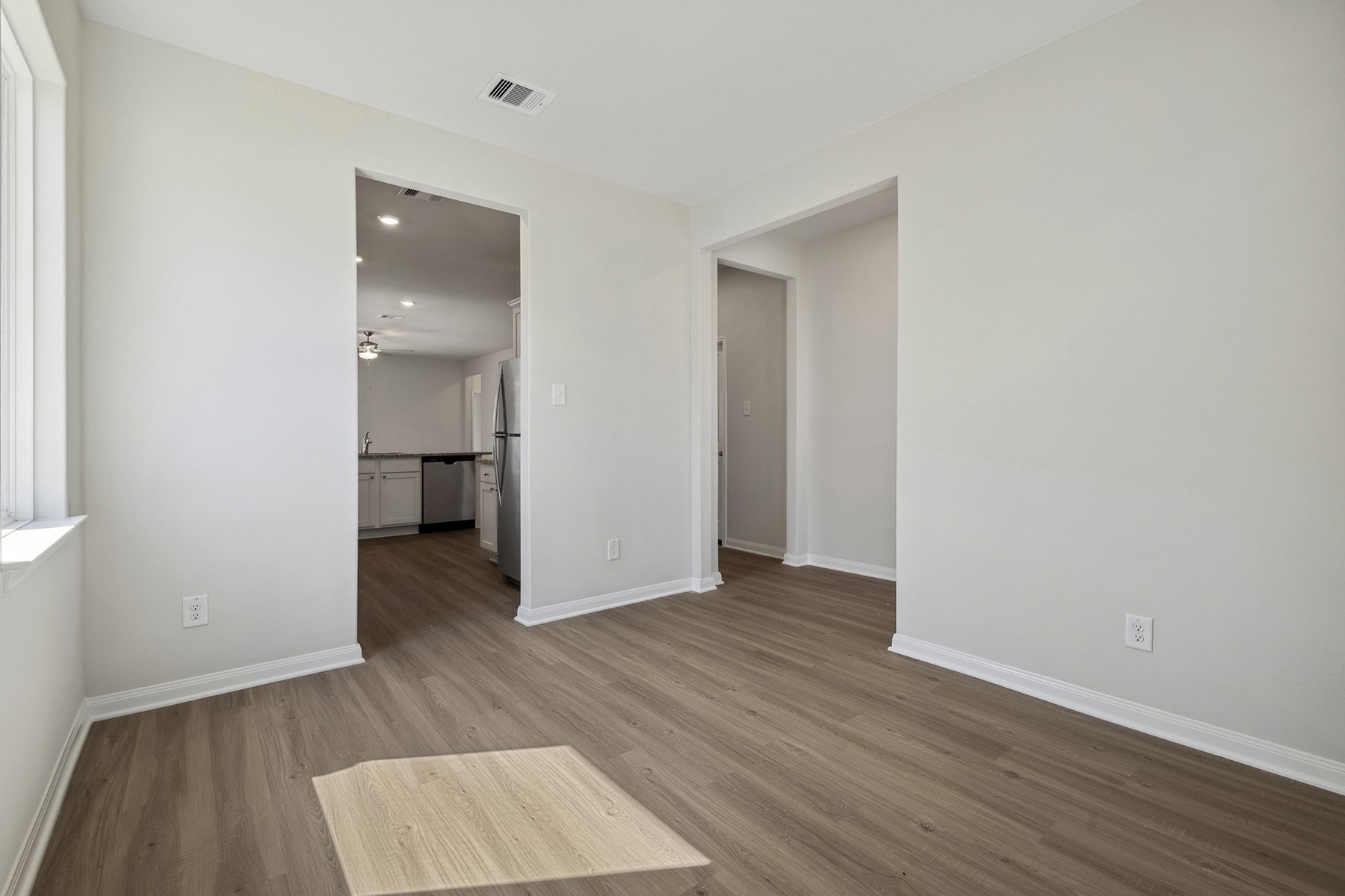 333 Fastboy Lane Waller, TX 77484 - Photo 3 of 20