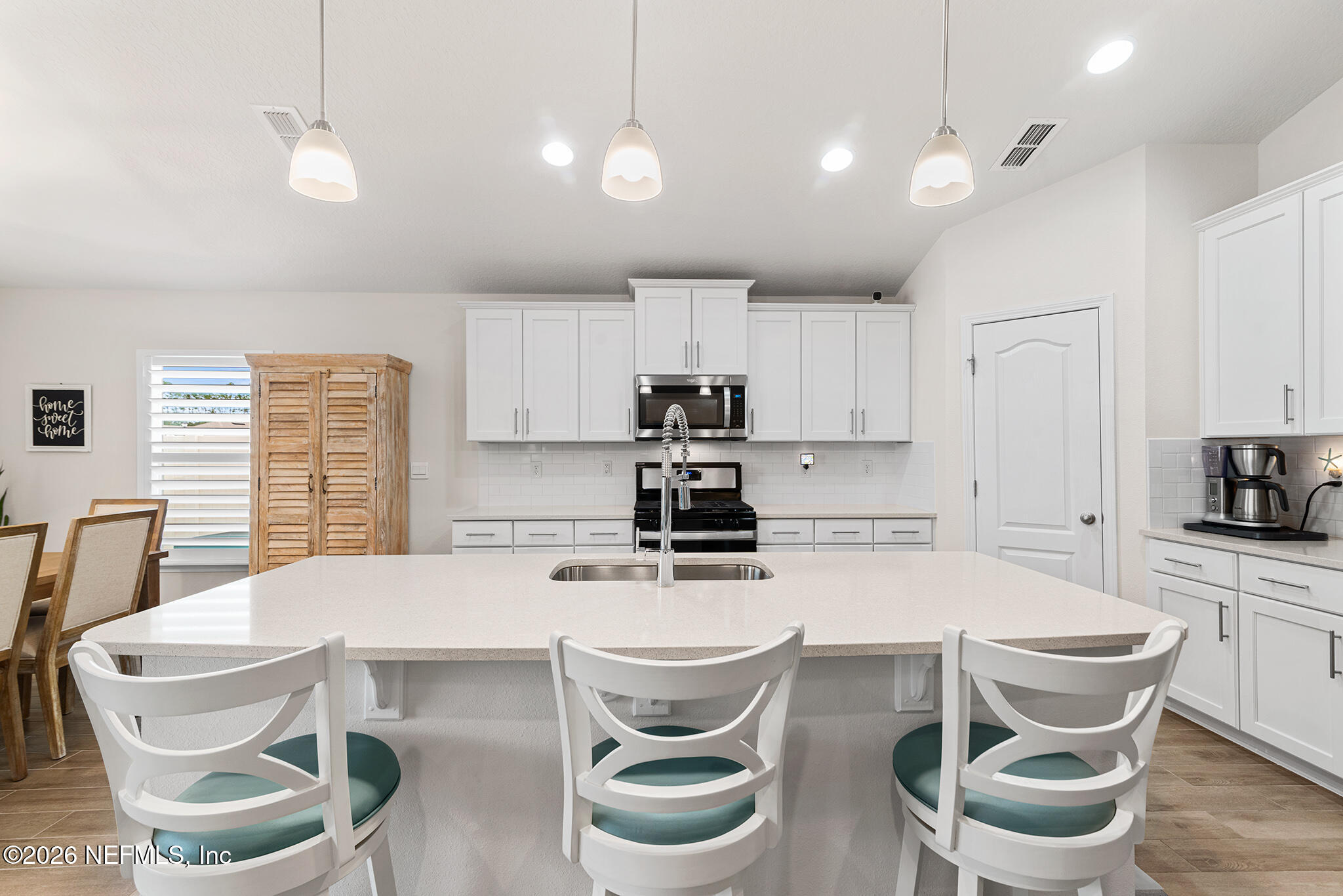 82897 Thompson Lane Fernandina Beach, FL 32034 - Photo 12 of 46 Chic pendant lighting