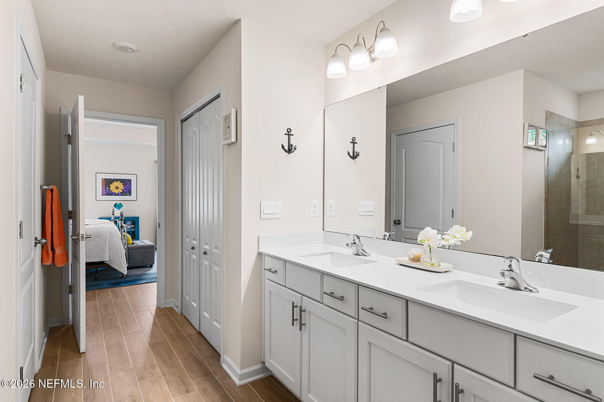 82897 Thompson Lane Fernandina Beach, FL 32034 - Photo 19 of 47 En suite w linen closet