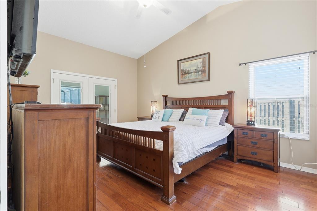 3488 Ridge Boulevard Palm Harbor, FL 34684 - Photo 14 of 30 a bedroom with a bed and a window
