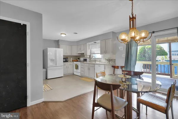 $259,900 | 106 Oak Lane, Reading, PA 19606
