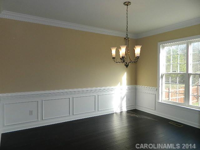 2013 Copperplate Road Charlotte, NC 28262 - Photo 6 of 16 Gallery Image 6