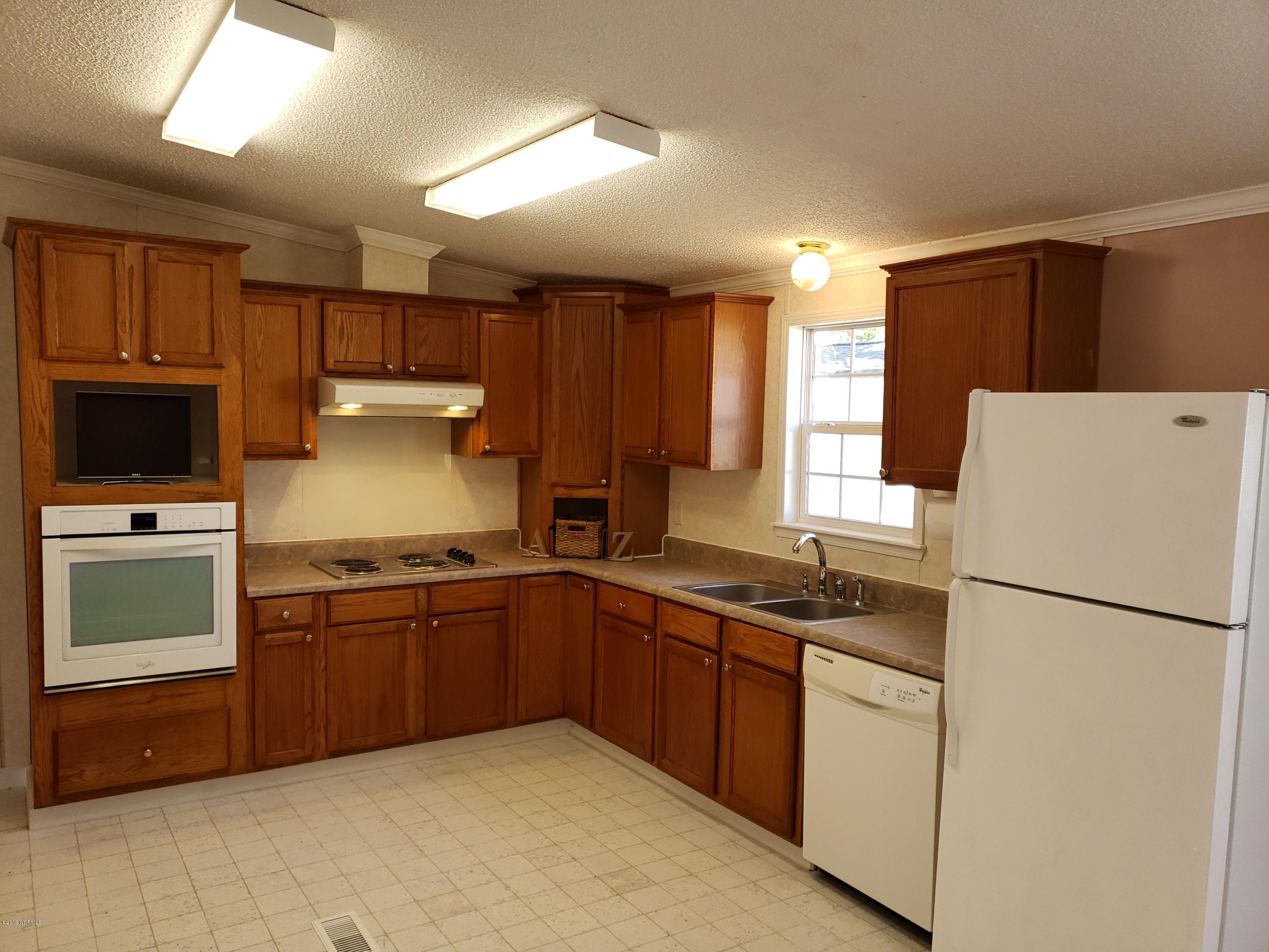 1157 South Parker Road Holly Ridge, NC 28445 - Photo 36 of 57 20190322_155303