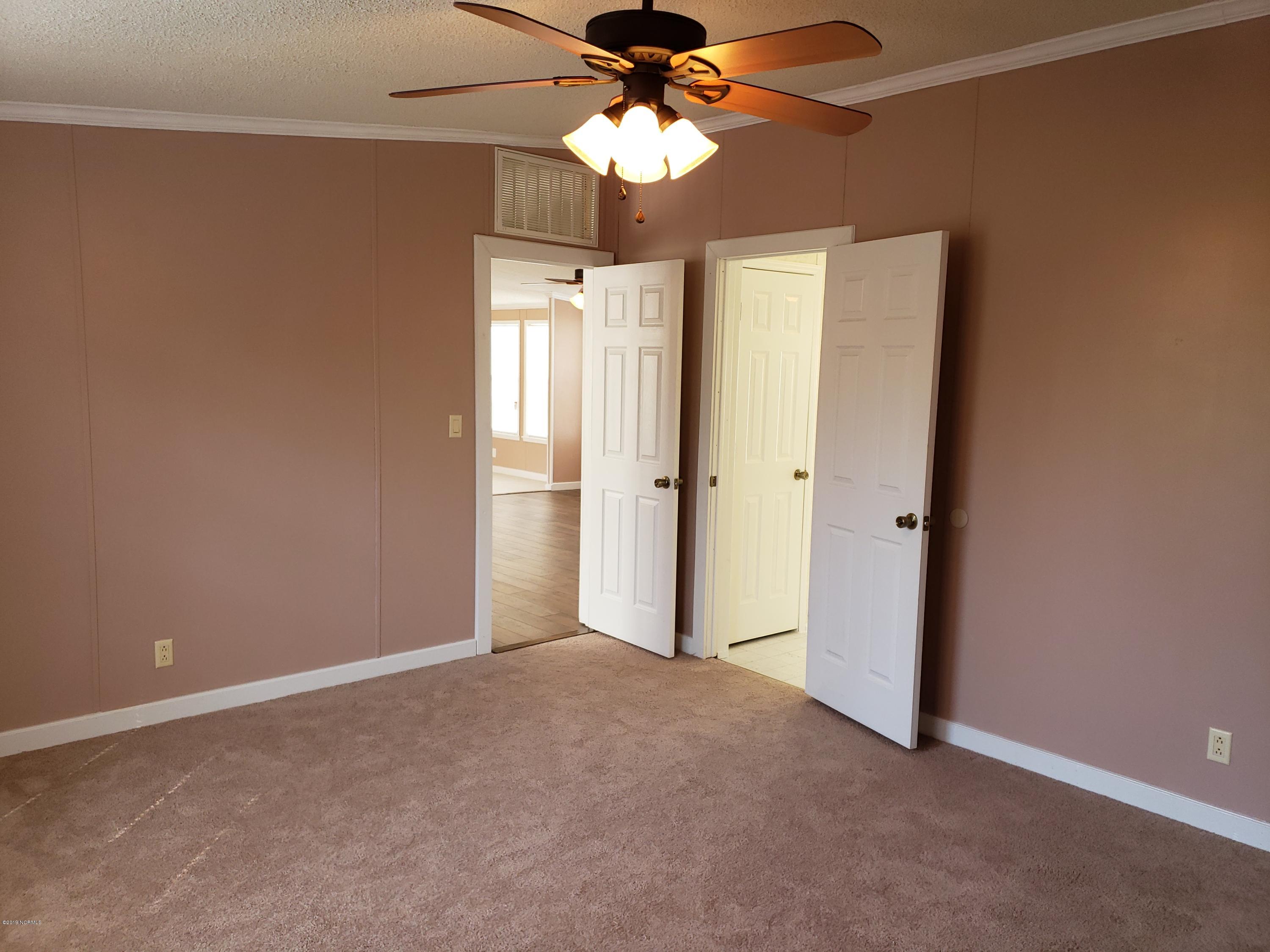 1157 South Parker Road Holly Ridge, NC 28445 - Photo 9 of 57 M-Bed