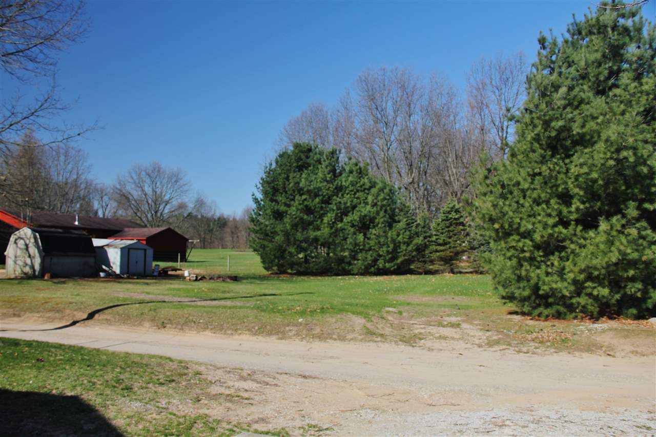 51645 East County Line Road Middlebury, IN 46540 - Photo 22 of 22 Gallery Image 22