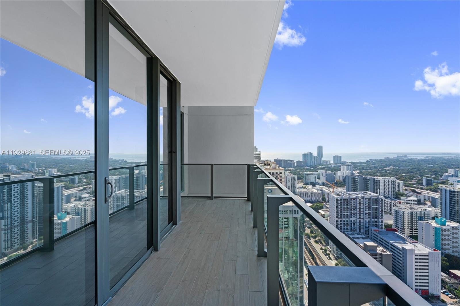 88 Southwest 7th Street, Unit 3608 Miami, FL 33130 - Photo 13 of 36 a view of a balcony