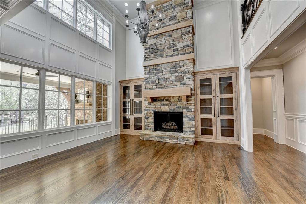 4575 Whitestone Way Suwanee, GA 30024 - Photo 12 of 104