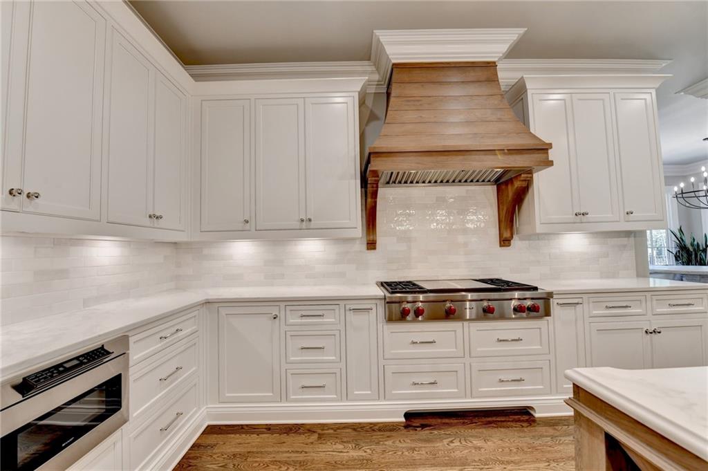 4575 Whitestone Way Suwanee, GA 30024 - Photo 21 of 104