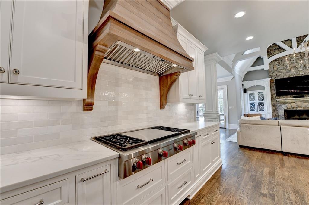 4575 Whitestone Way Suwanee, GA 30024 - Photo 22 of 104