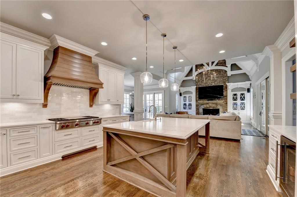 4575 Whitestone Way Suwanee, GA 30024 - Photo 23 of 104