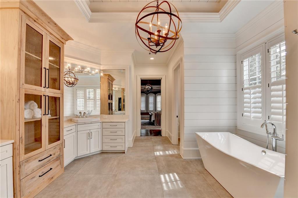 4575 Whitestone Way Suwanee, GA 30024 - Photo 35 of 104