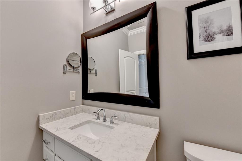 4575 Whitestone Way Suwanee, GA 30024 - Photo 47 of 104