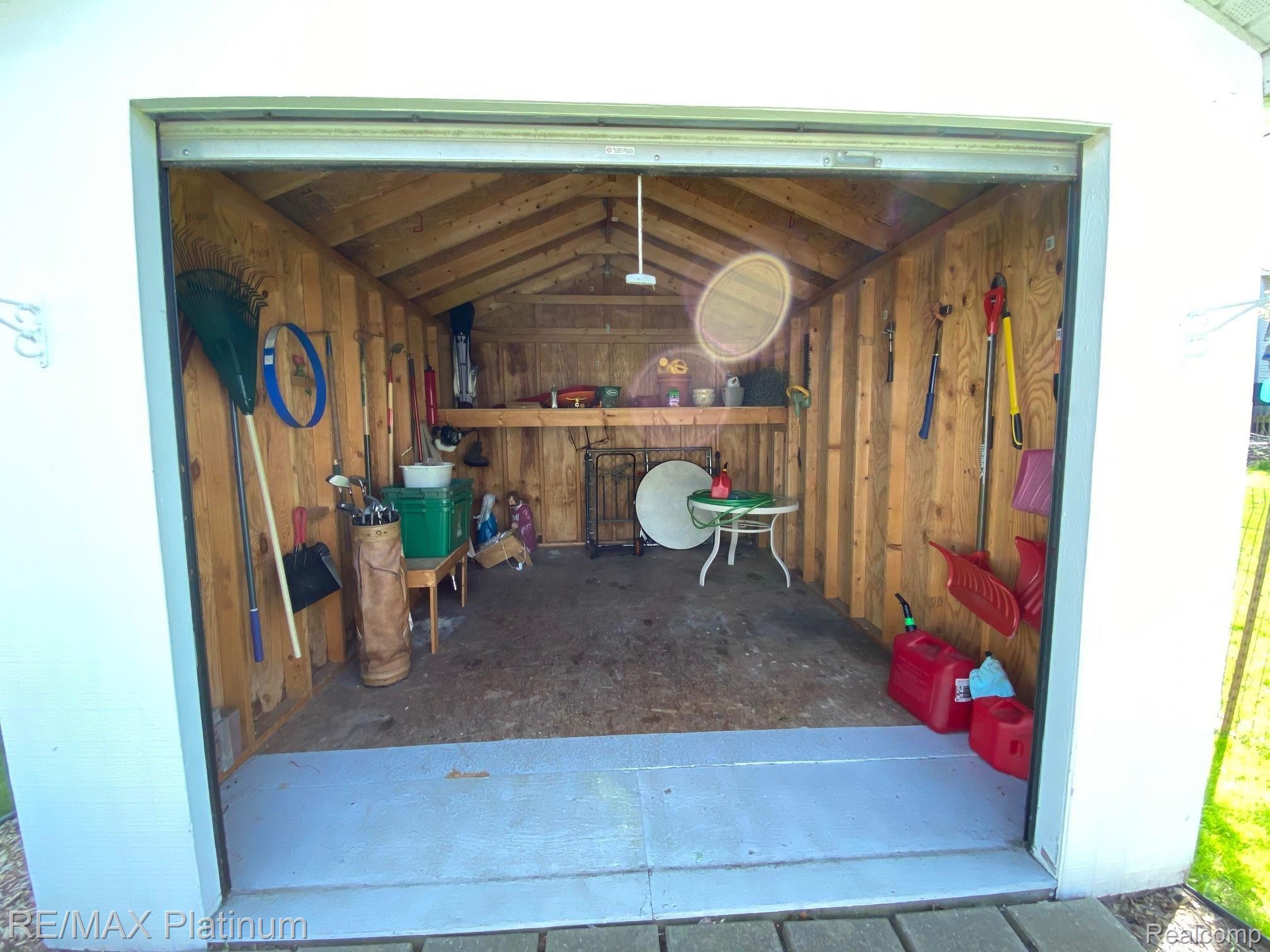 709 West Brooks Street Howell, MI 48843 - Photo 16 of 20 Shed