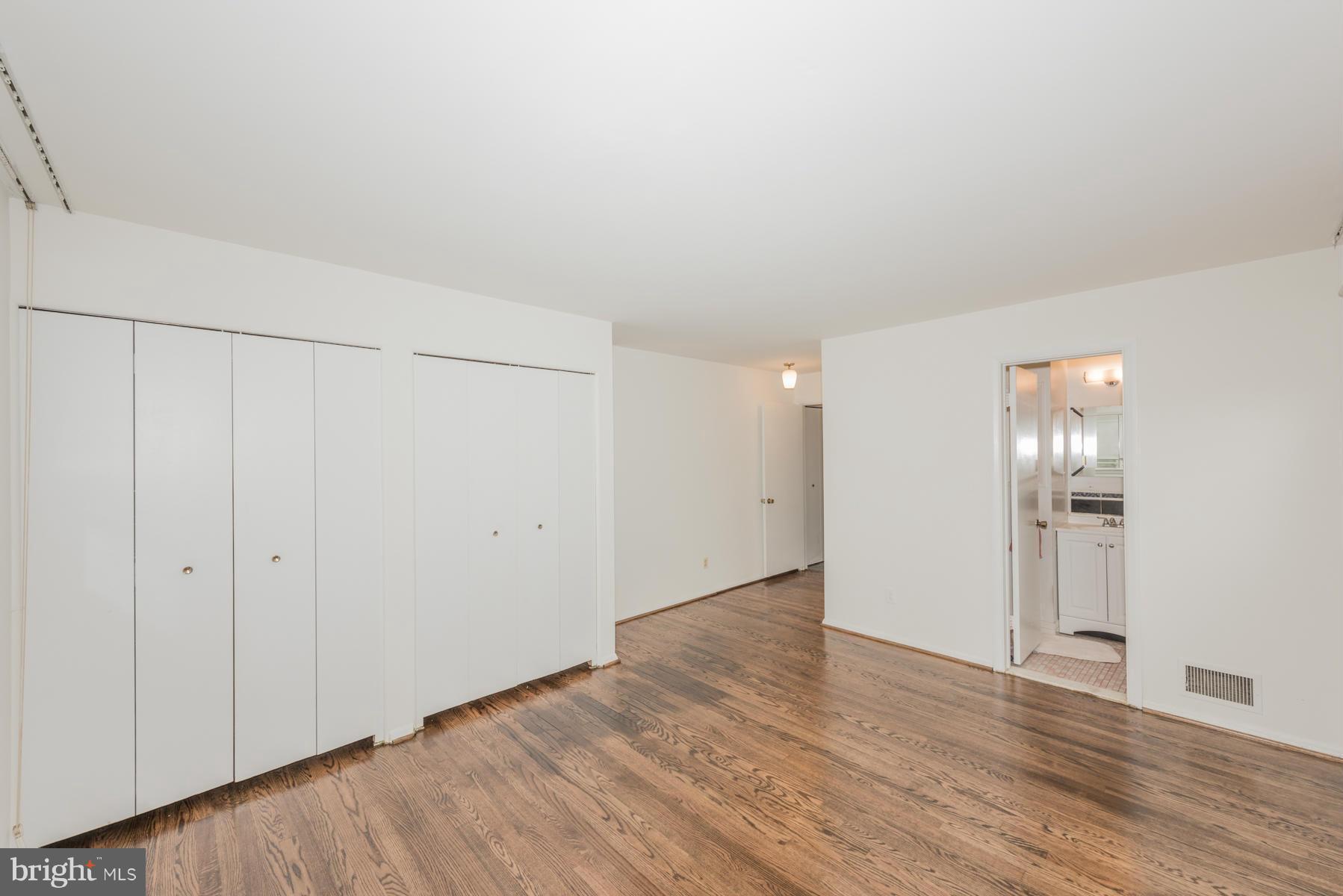 3319 Lauri Road Baltimore, MD 21244 - Photo 10 of 28 a view of empty room with wooden floor