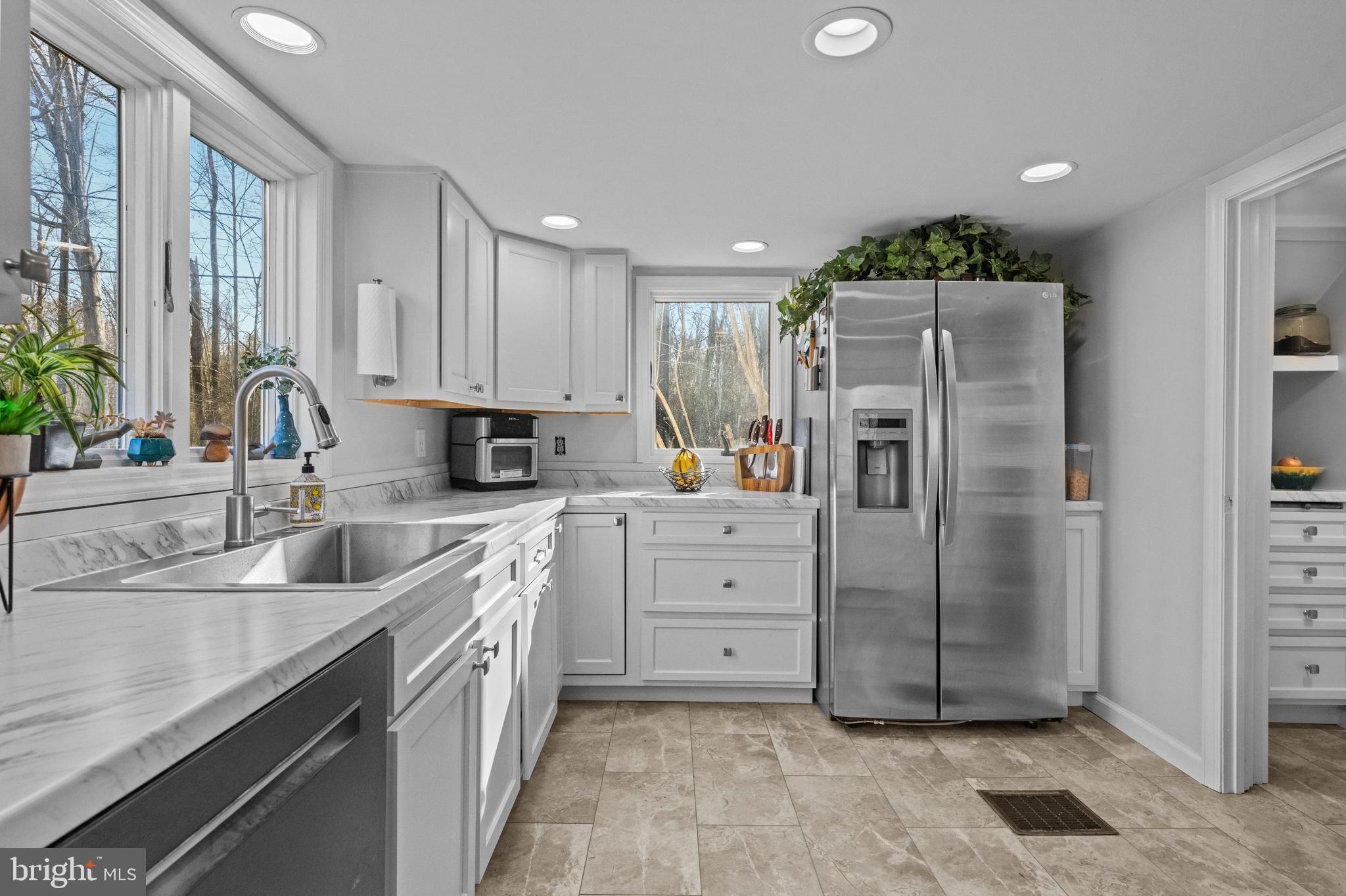 5254 Clymer Road Quakertown, PA 18951 - Photo 8 of 46