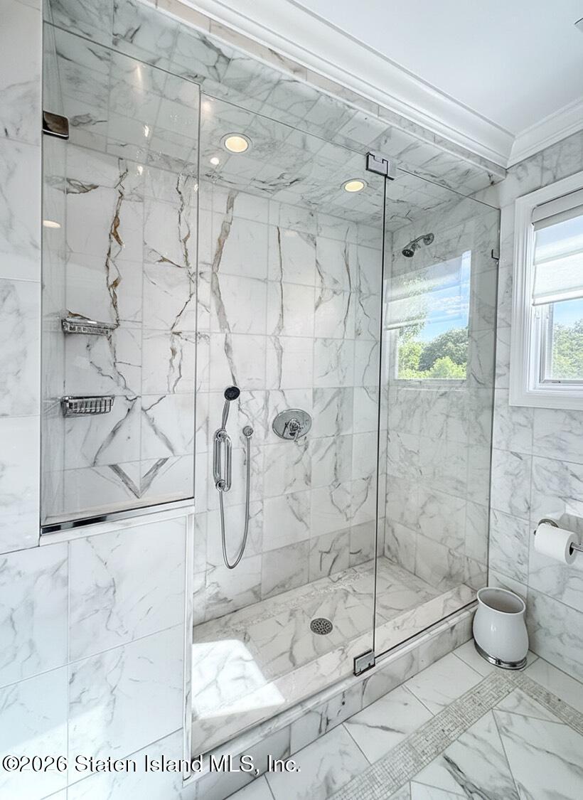 160 Wolverine Street Staten Island, NY 10306 - Photo 29 of 51 a bathroom with a shower