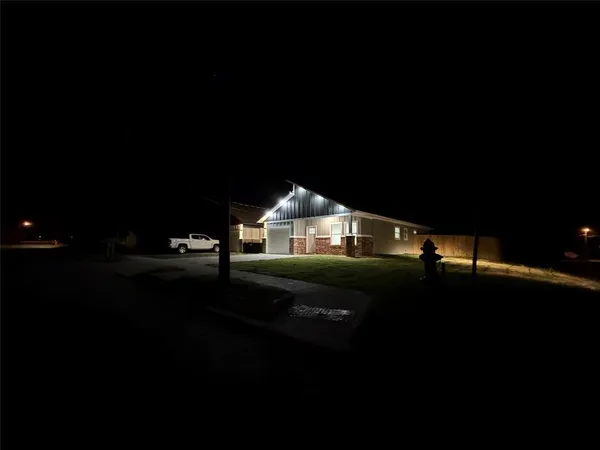 a picture of city view