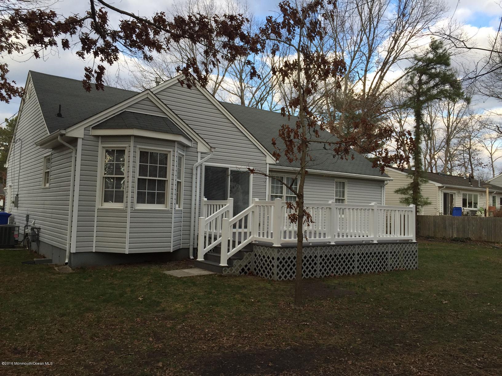 256 Stormy Road Manahawkin, NJ 08050 - Photo 2 of 30 image