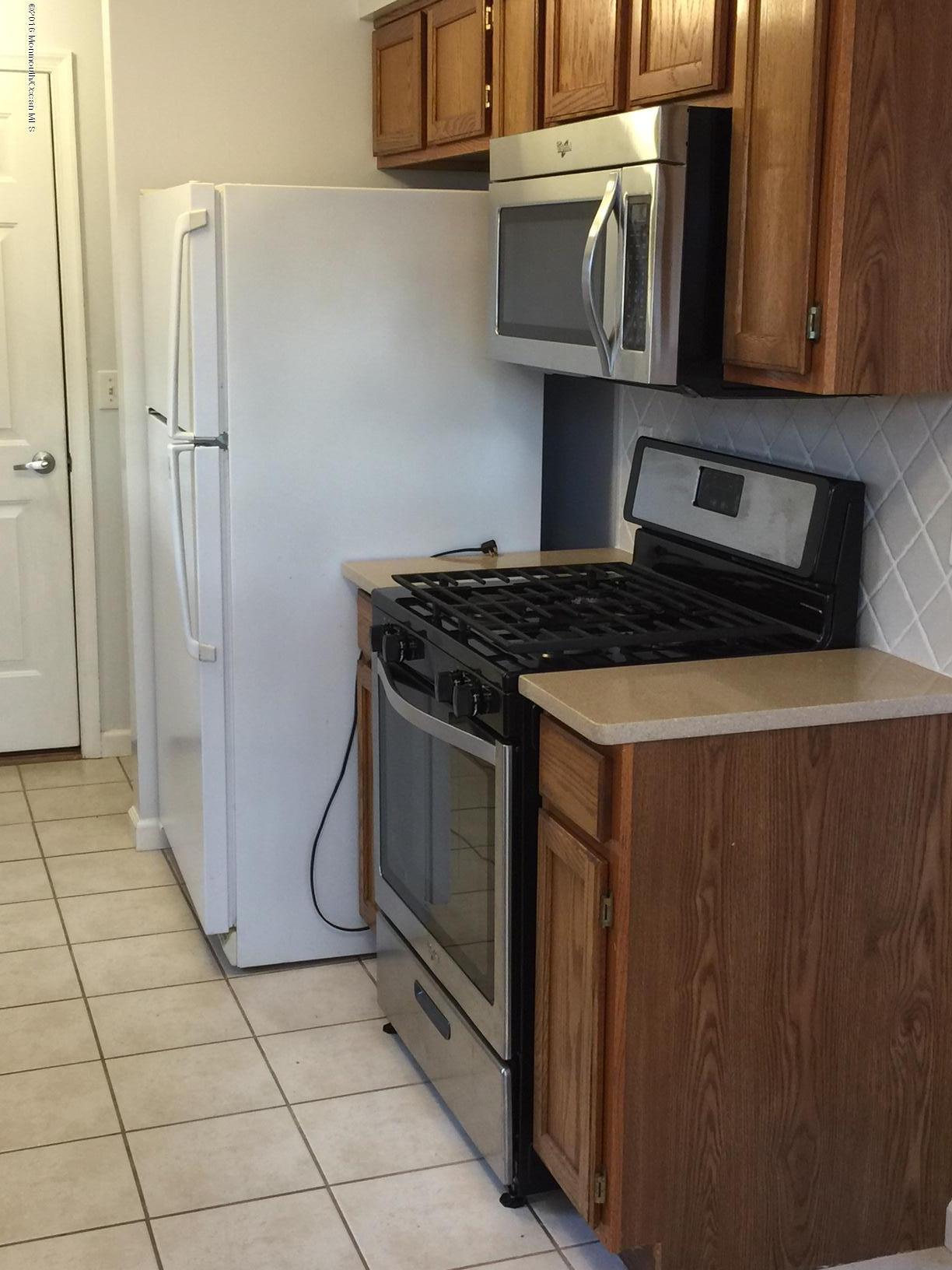 256 Stormy Road Manahawkin, NJ 08050 - Photo 11 of 30 image