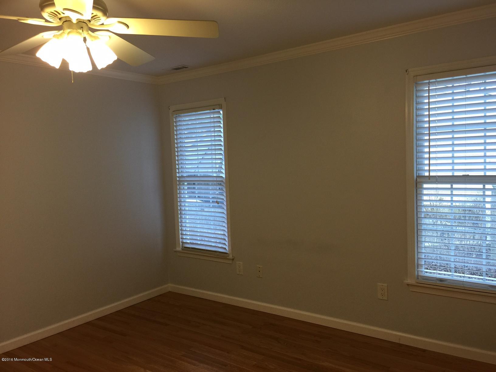 256 Stormy Road Manahawkin, NJ 08050 - Photo 19 of 30 image
