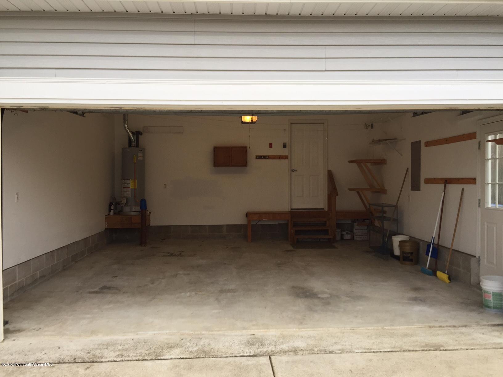 256 Stormy Road Manahawkin, NJ 08050 - Photo 5 of 30 image