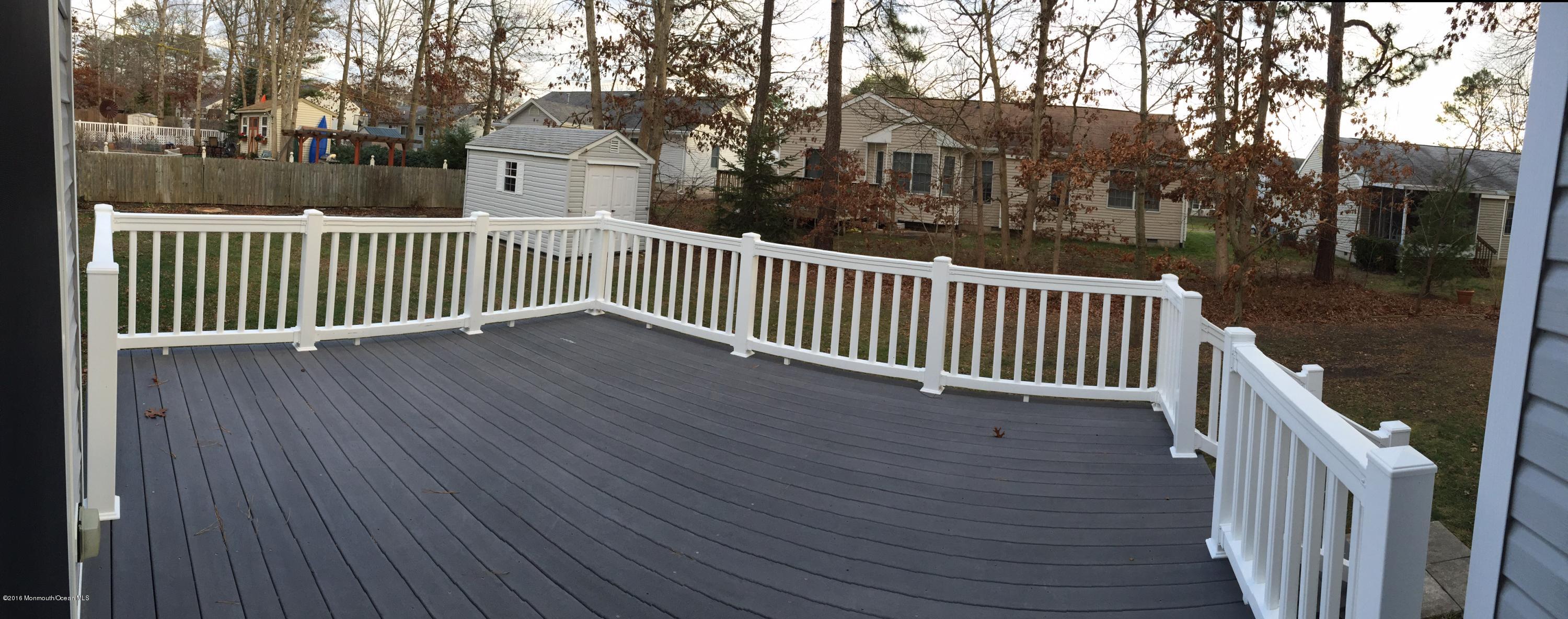 256 Stormy Road Manahawkin, NJ 08050 - Photo 6 of 30 image