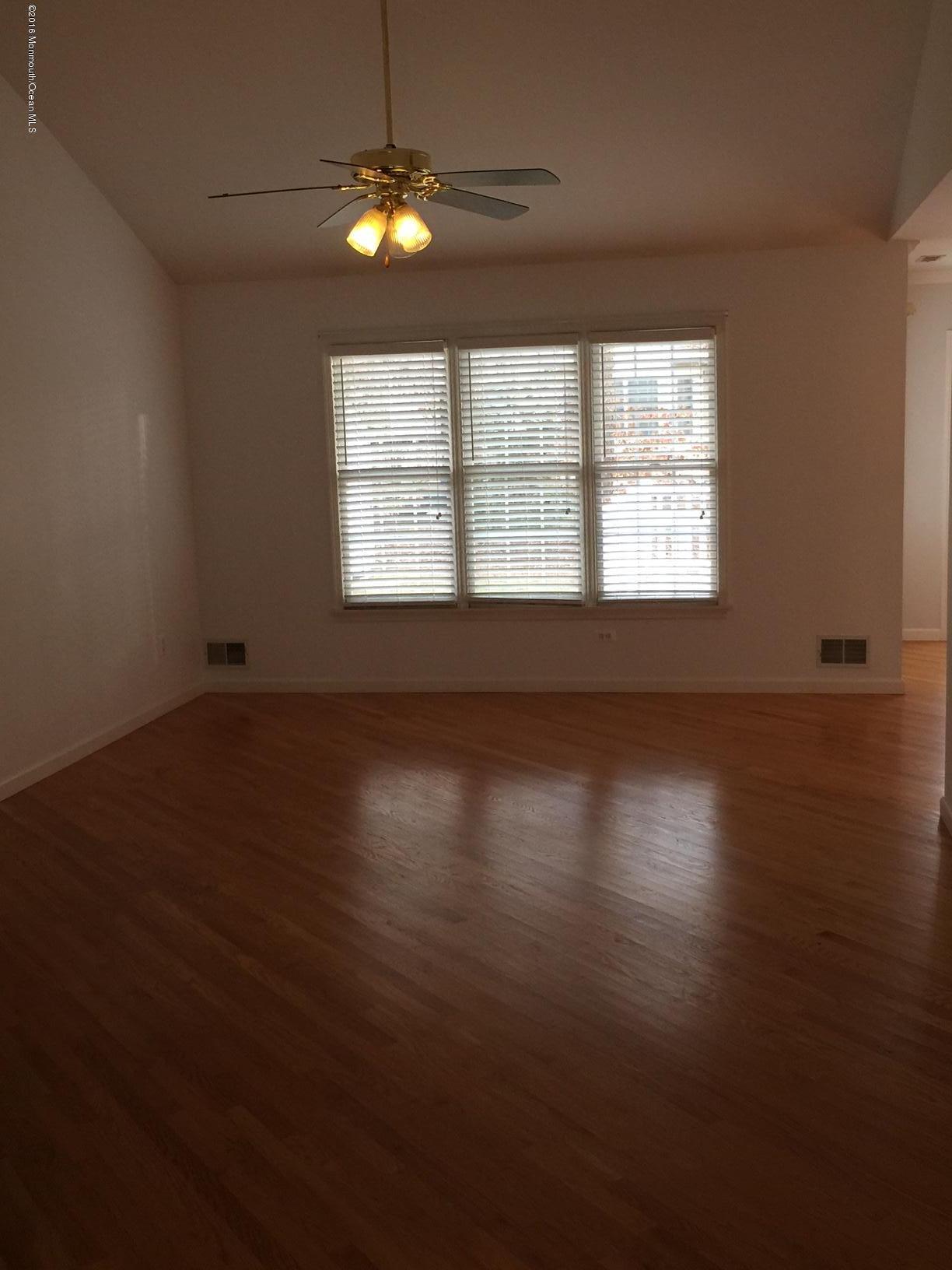 256 Stormy Road Manahawkin, NJ 08050 - Photo 7 of 30 image
