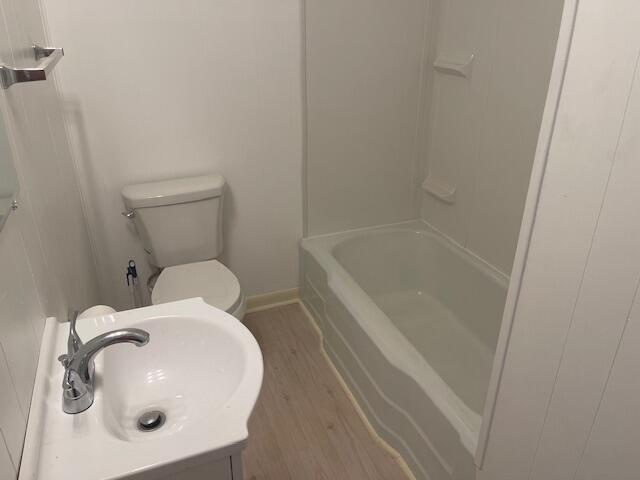 419 Front Avenue Salem, VA 24153 - Photo 9 of 14 a bathroom with a sink and a mirror