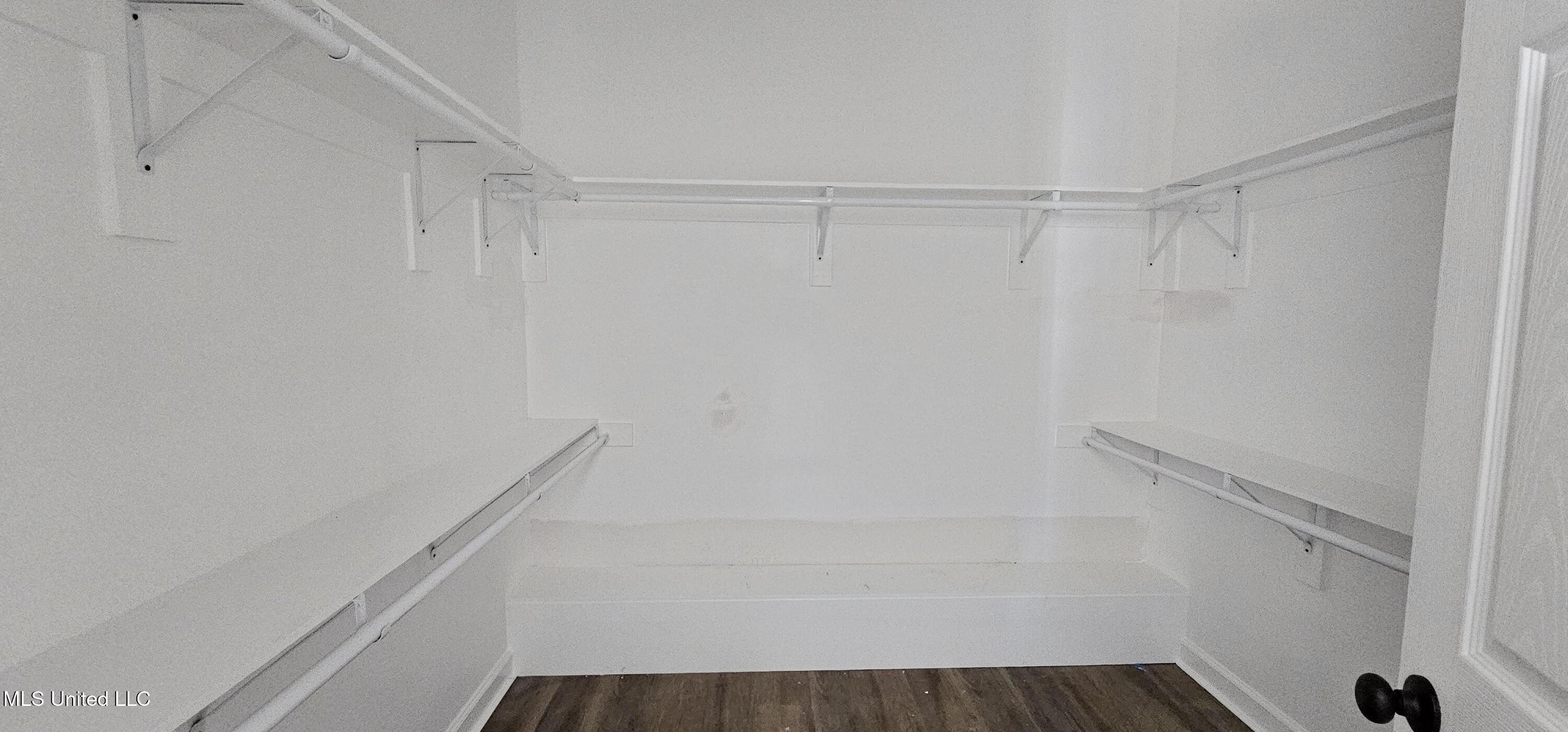 146 Rossville Road Holly Springs, MS 38635 - Photo 12 of 17 Primary Walk-in Closet