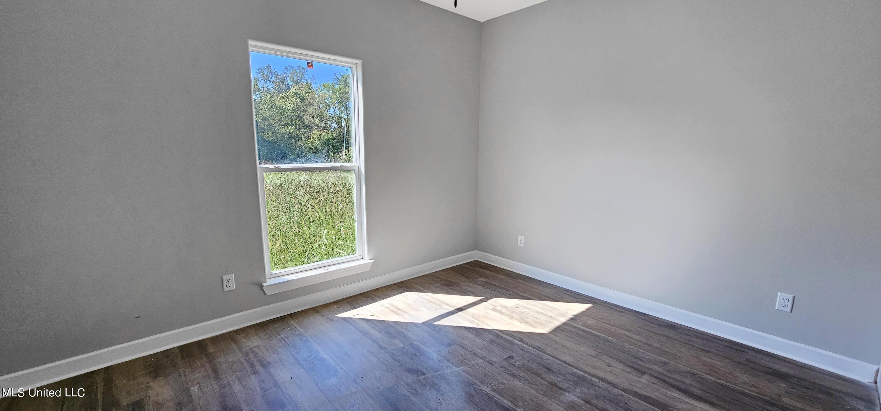 146 Rossville Road Holly Springs, MS 38635 - Photo 15 of 17 4th Bedroom